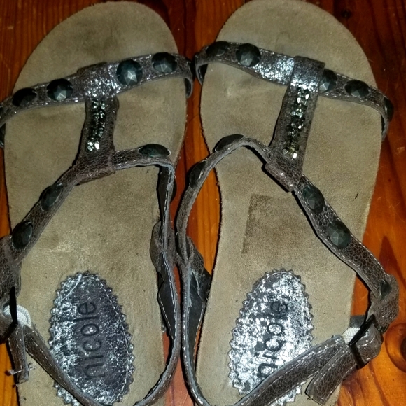 Womens Silver tone sandals - Picture 4 of 6
